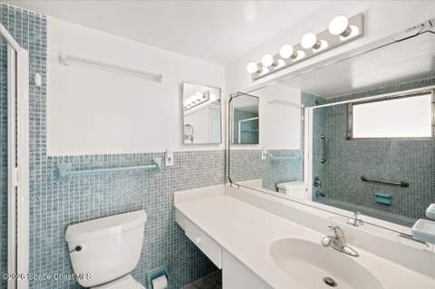 424 Cardinal Drive, Satellite Beach FL - photo 15 of 28