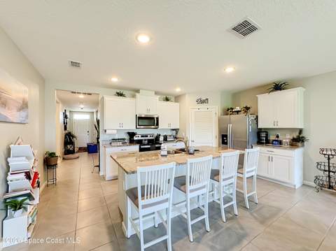 6935 Topaz Drive, Grant-Valkaria FL - photo 10 of 48