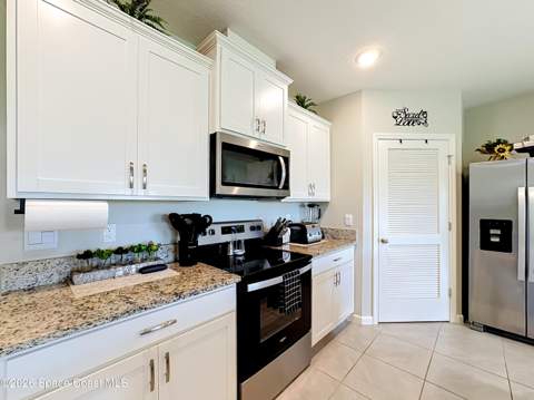 6935 Topaz Drive, Grant-Valkaria FL - photo 8 of 48