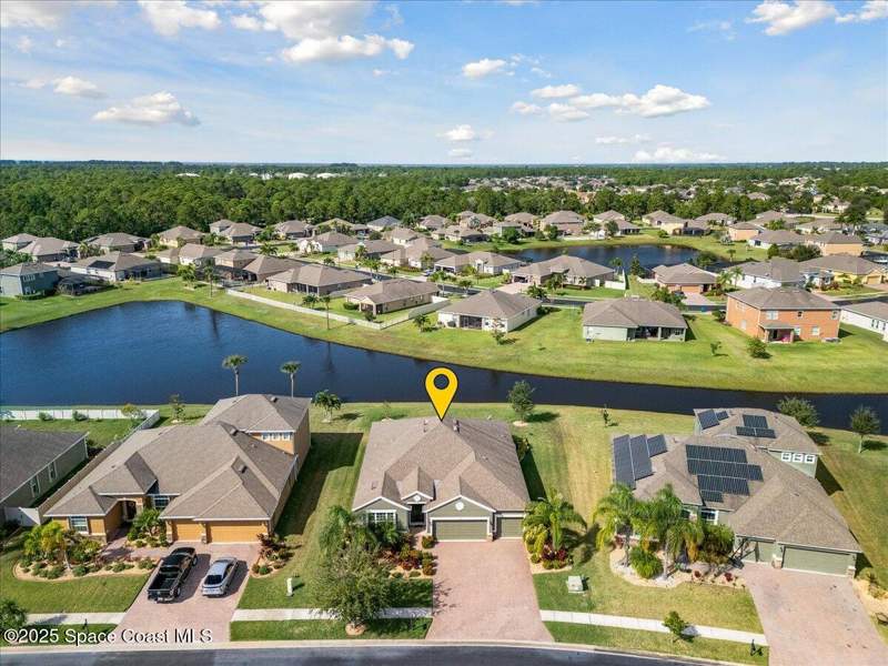 4 bedroom Single Family Residence at 634 Easton Forest Circle, Stonebriar at Bayside Lakes, Palm Bay — photo 5