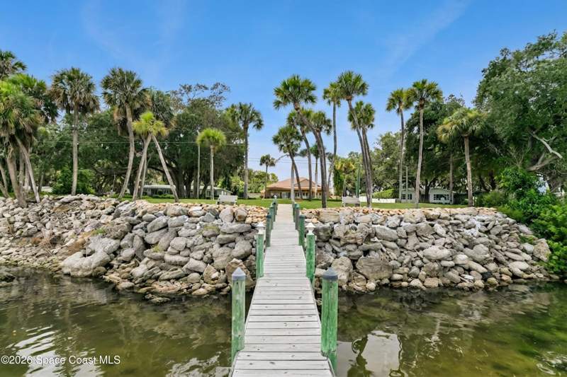 4 bedroom Single Family Residence at 949 N Indian River Drive, Crestview, Cocoa — photo 5