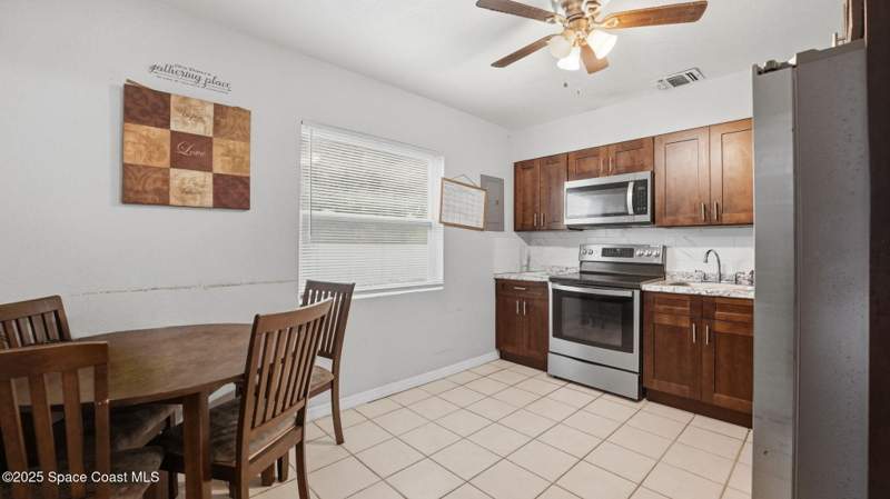 3 bedroom Single Family Residence at 1103 Bellefonte Avenue, Broadmoor Acres Subd, Cocoa — photo 2