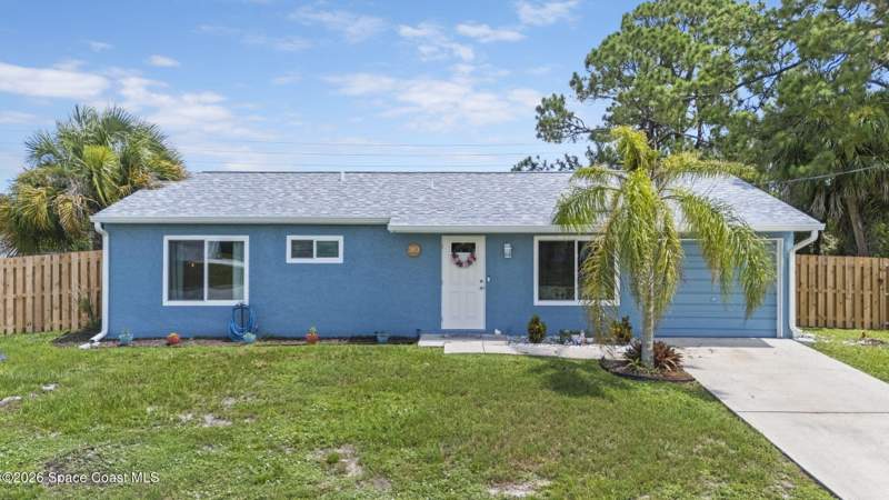 2 bedroom Single Family Residence at 383 Lisa Road, Port Malabar Unit 21 1st Replat of, Palm Bay — photo 1