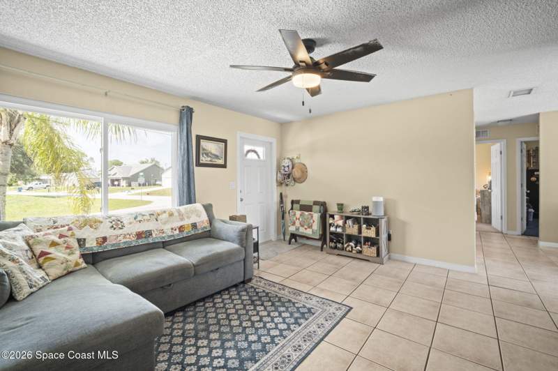 2 bedroom Single Family Residence at 383 Lisa Road, Port Malabar Unit 21 1st Replat of, Palm Bay — photo 4