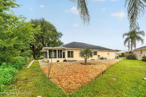 4421 Sugarberry Lane, Titusville FL - photo 6 of 46