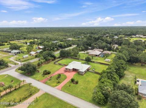 8605 Lake Ridge Drive, Palm Bay FL - photo 7 of 59
