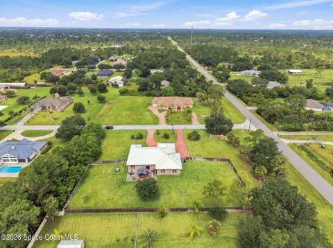 8605 Lake Ridge Drive, Palm Bay FL - photo 13 of 59