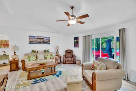 585 Sea Fury Avenue, Palm Bay FL - photo 10 of 28