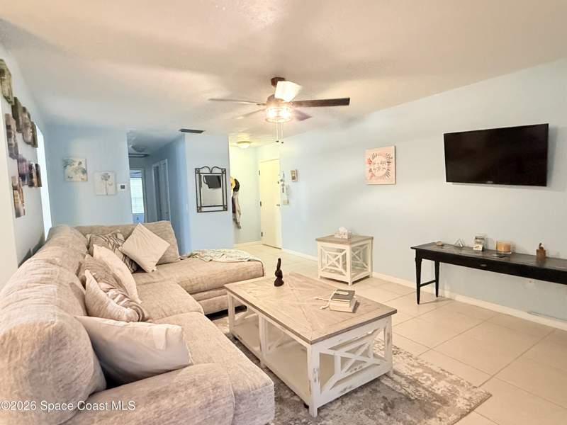 2 bedroom Condominium at 630 Greenwood Village Boulevard #31f, Greenwood Village Condo No 1, West Melbourne — photo 4