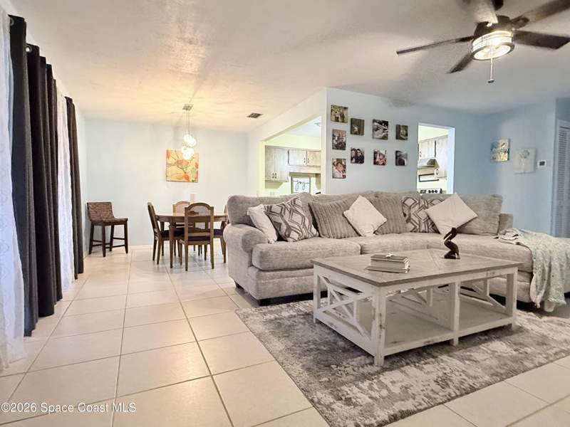 2 bedroom Condominium at 630 Greenwood Village Boulevard #31f, Greenwood Village Condo No 1, West Melbourne — photo 5
