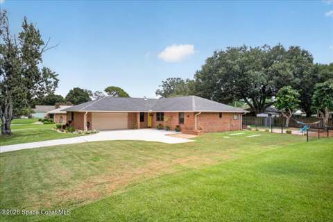 130 Nesbitt Street, Palm Bay FL - photo 8 of 81