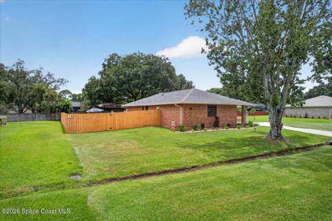 130 Nesbitt Street, Palm Bay FL - photo 12 of 81