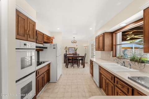215 Sand Pine Road, Indialantic FL - photo 18 of 59