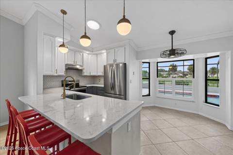 340 Oak Haven Drive, Melbourne FL - photo 12 of 107