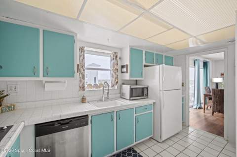 205 Highway A1A #602, Satellite Beach FL - photo 19 of 54