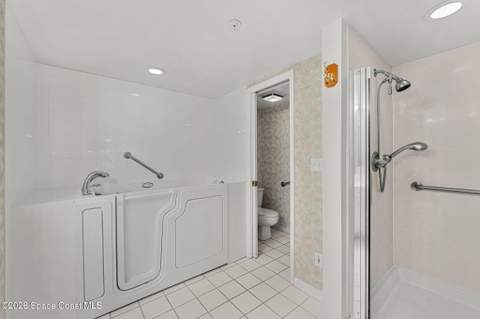8700 Ridgewood Avenue #B202, Cape Canaveral FL - photo 23 of 44