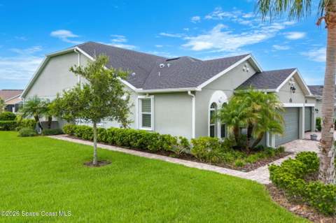 8224 Loren Cove Drive, Melbourne FL - photo 6 of 42