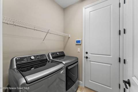 8224 Loren Cove Drive, Melbourne FL - photo 23 of 42
