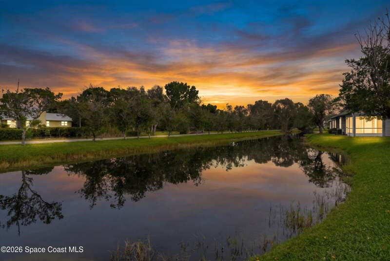 3 bedroom Condominium at 4590 Beck Lake Trail #1-129, The Gables at Lake In The Woods Ph IV, Melbourne — photo 3