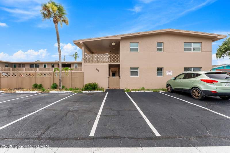 2 bedroom Condominium at 350 Woodland Avenue #1, Woodland Condo, Cocoa Beach — photo 3