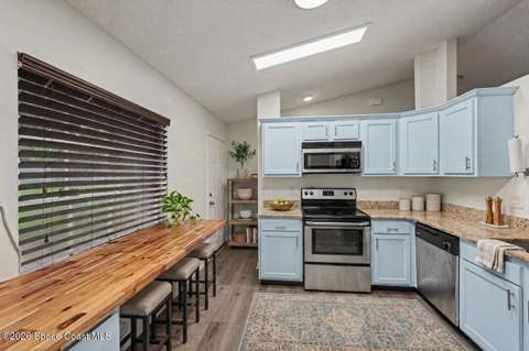 6289 Leonard Avenue, Cocoa FL - photo 6 of 31