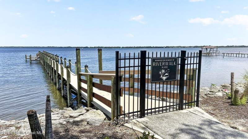 4 bedroom Single Family Residence at 195 First Light Circle, Riverwalk of Cocoa, Cocoa — photo 3