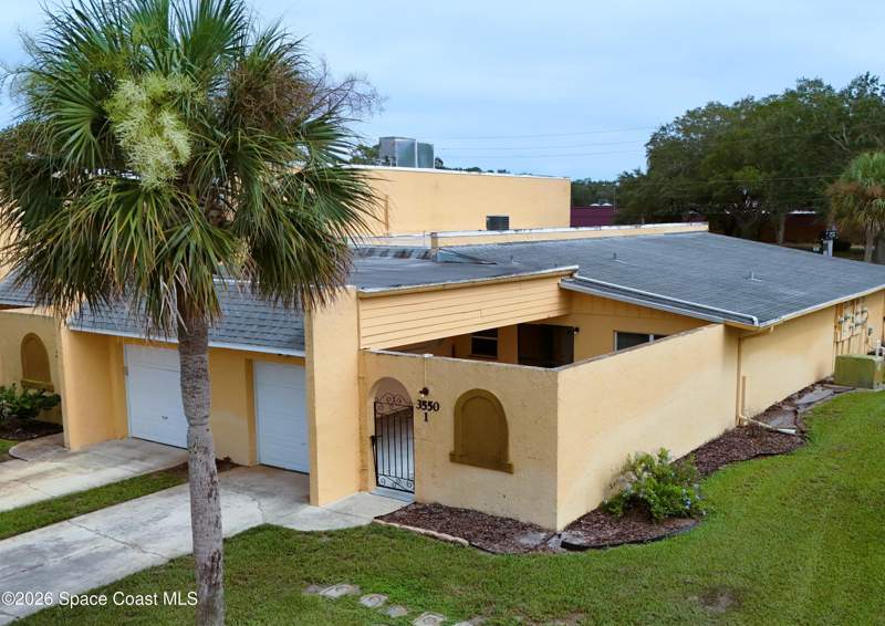 2 bedroom Condominium at 3550 Dairy Road #1, Oak Park Villas of Brevard Condo, Titusville — photo 2