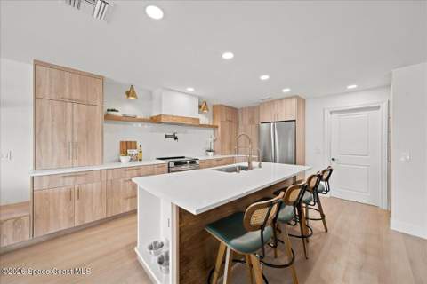 116 Jamaica Drive, Cocoa Beach FL - photo 10 of 39