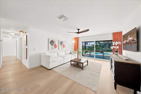 116 Jamaica Drive, Cocoa Beach FL - photo 6 of 39