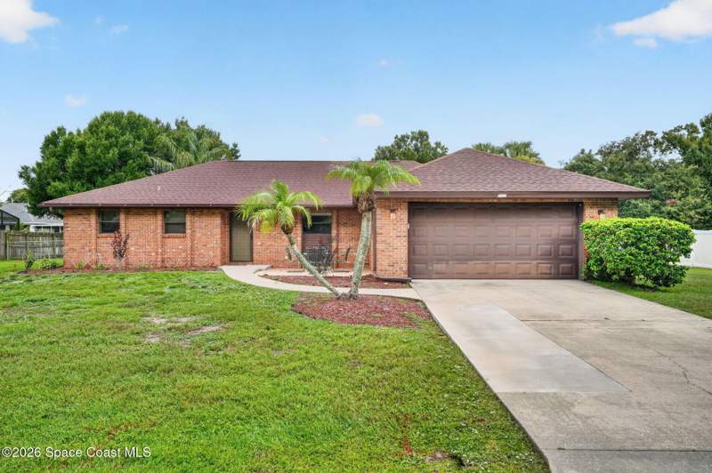 3 bedroom Single Family Residence at 1038 Pellam Avenue, Port Malabar Unit 45, Palm Bay — photo 4