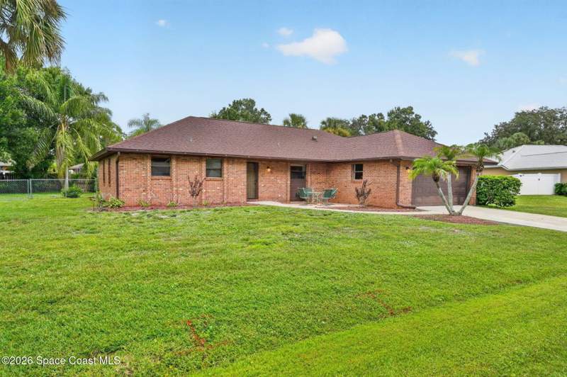 3 bedroom Single Family Residence at 1038 Pellam Avenue, Port Malabar Unit 45, Palm Bay — photo 5