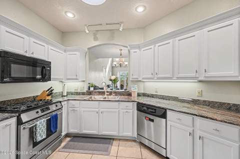 702 Mar Brisa Court #U-702, Satellite Beach FL - photo 7 of 31
