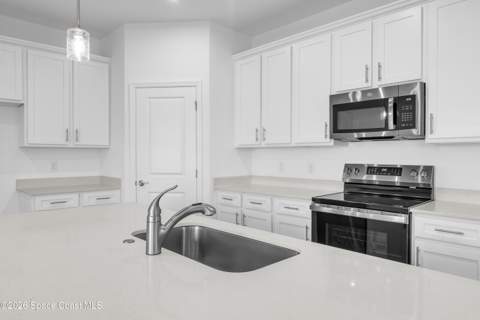 757 Castleford Avenue, Palm Bay FL - photo 14 of 39