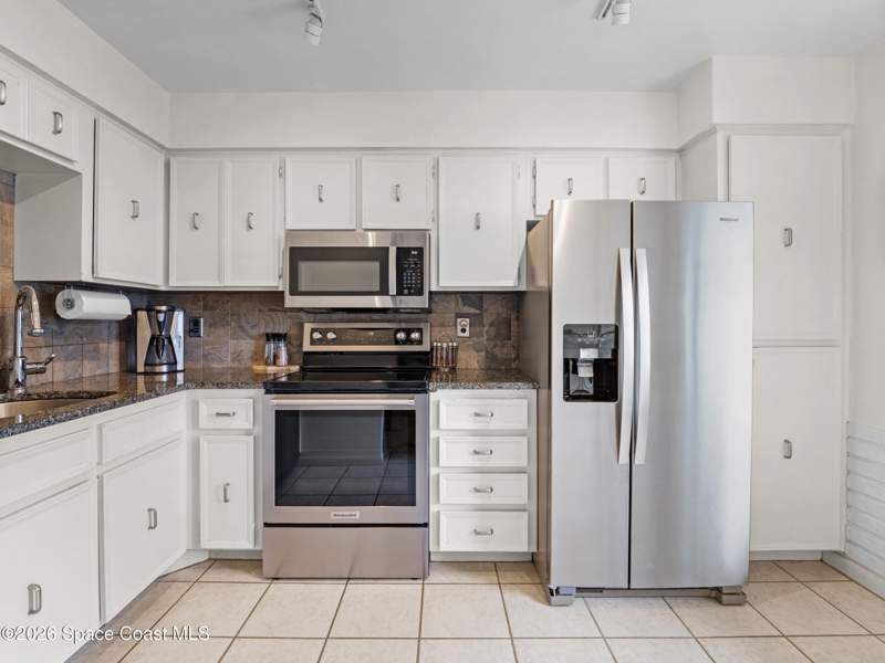 2 bedroom Townhouse at 125 Kristi Drive, Harbour Villa Section 2, Indian Harbour Beach — photo 3