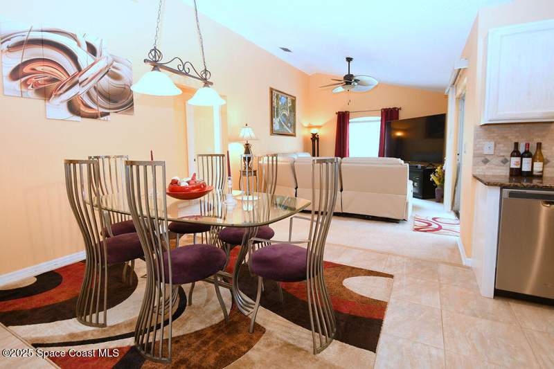 3 bedroom Single Family Residence at 1388 Hill Avenue, Holiday Springs at Suntree, Melbourne — photo 4