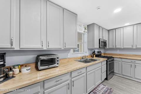 1502 Elm Terrace, Titusville FL - photo 21 of 59