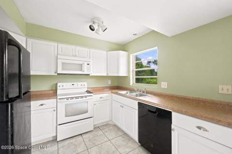 915 Burn Drive, Palm Bay FL - photo 7 of 24
