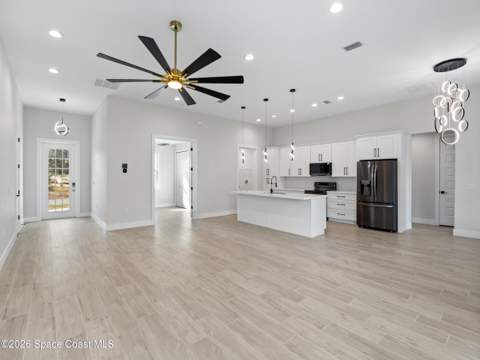 2725 Fields Avenue, Palm Bay FL - photo 6 of 32