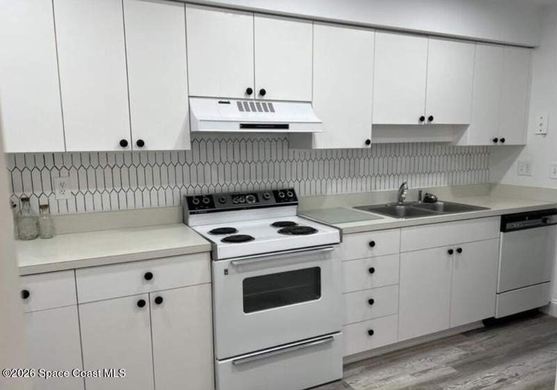 2 bedroom Condominium at 416 School Road #211, Harbour Royale W Condo Ph I, Indian Harbour Beach — photo 4
