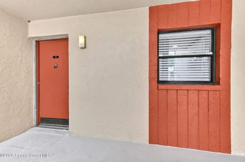 2345 Golf Lake Circle #911, Melbourne FL - photo 10 of 36