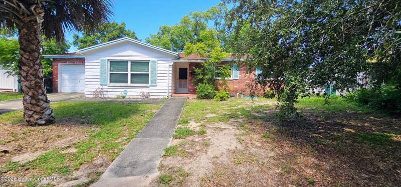 3 bedroom Single Family Residence at 2225 Catawba Drive, College Green Estates Unit 4, Cocoa — photo 2