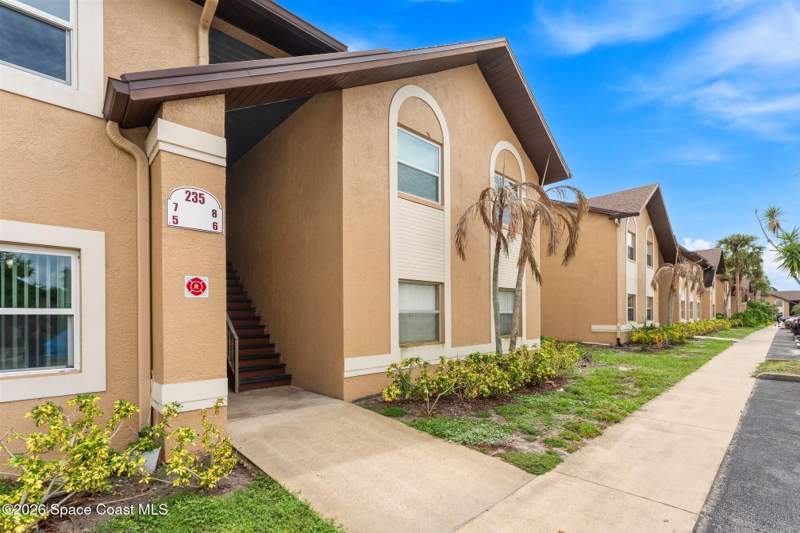 2 bedroom Condominium at 235 Spring Drive #5, Summer Place Condominium, Merritt Island — photo 5