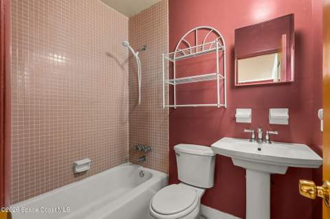 351 Taylor Avenue #E24, Cape Canaveral FL - photo 14 of 38
