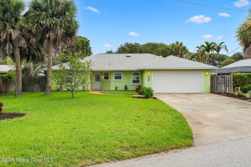 3 bedroom Single Family Residence at 6820 Angeles Road, Floridana Beach 5th Addn, Melbourne Beach — photo 5