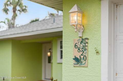 6820 Angeles Road, Melbourne Beach FL - photo 9 of 74