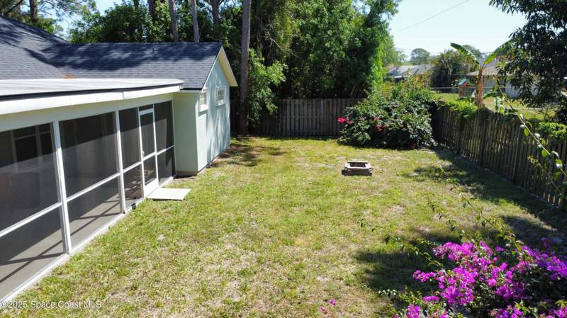 4 bedroom Single Family Residence at 1422 Kaslo Circle, Port Malabar Unit 44, Palm Bay — photo 5