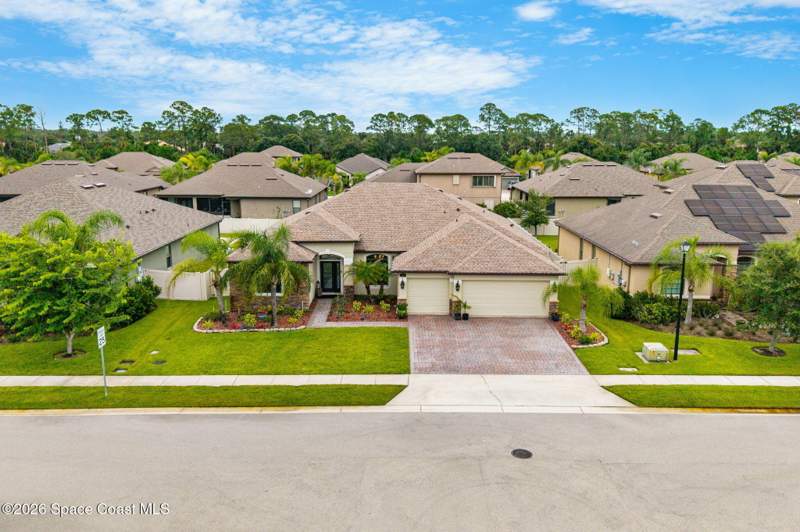 4 bedroom Single Family Residence at 3600 Watergrass Street, Sawgrass Lakes Phase Two B, West Melbourne — photo 3