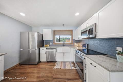 112 Lagoon Avenue, Melbourne FL - photo 12 of 61