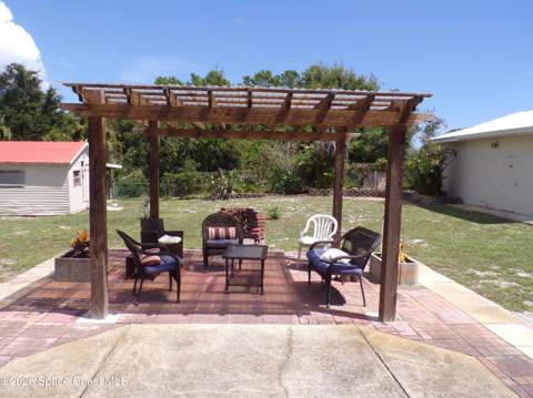 3950 Fooshe Avenue, Sebastian FL - photo 7 of 22