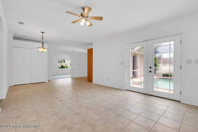 3 bedroom Single Family Residence at 2225 Maryland Avenue, Childres 4th Addn To Grove Park, Titusville — photo 5